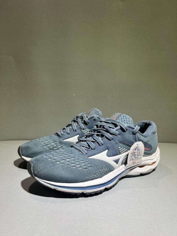 ORIGINAL MIZUNO WAVE INSPIRE 17 BRANDED RUNNERS SHOES