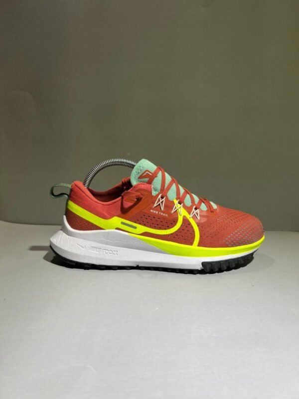 Nike Infinity Branded Trial Shoes