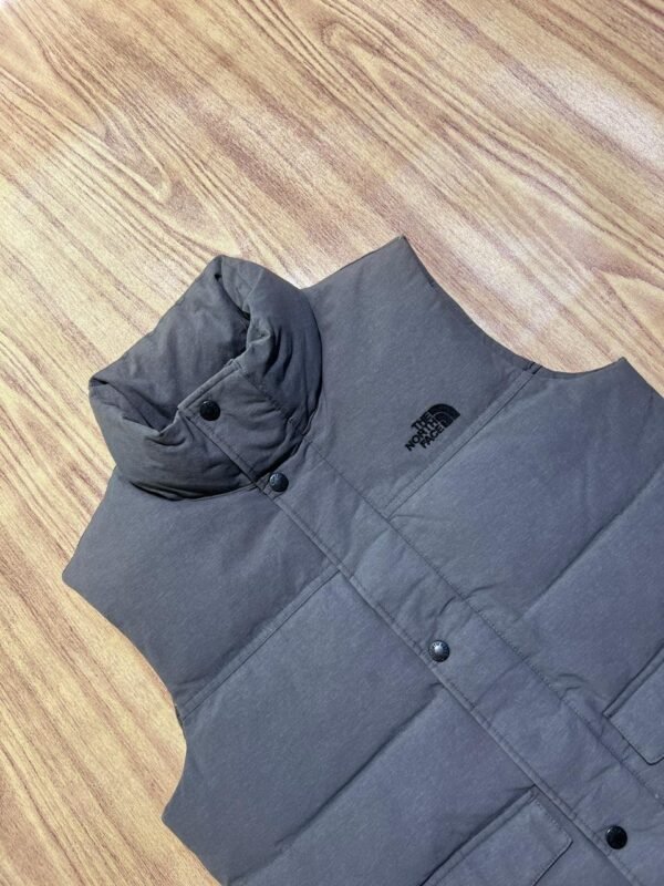 ORIGINAL THE NORTHFACE LIGHTWEIGHT SLEEVELESS JACKET