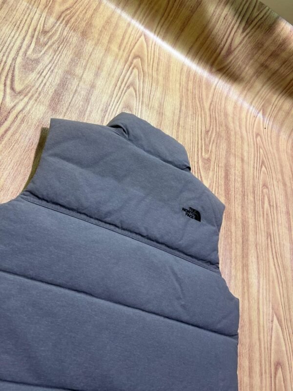 ORIGINAL THE NORTHFACE LIGHTWEIGHT SLEEVELESS JACKET
