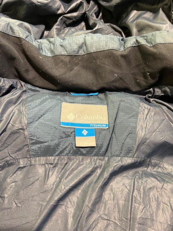 ORIGINAL COLUMBIA OMNI HEATLIGHT WEIGHT BRANDED PUFFER JACKET