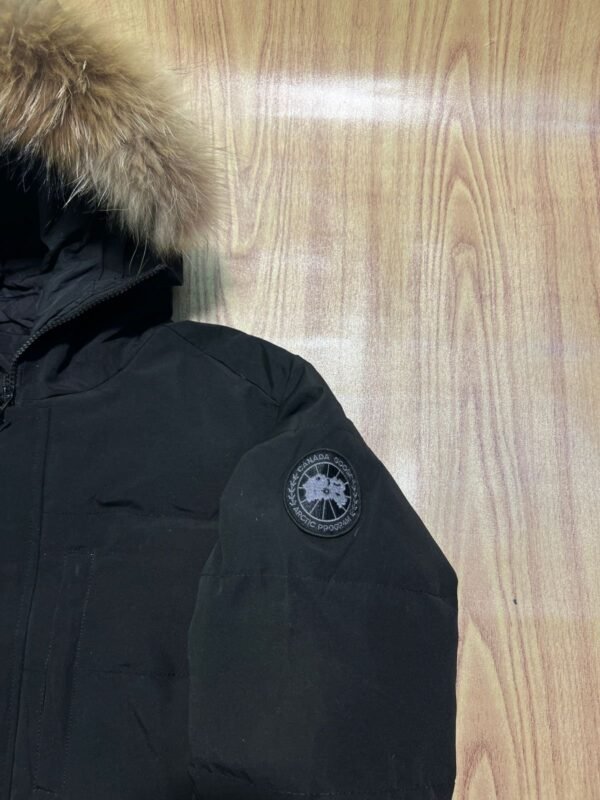 Canada Goose PARKA Luxury Branded Goose Down Jacket (RARE PIECE)