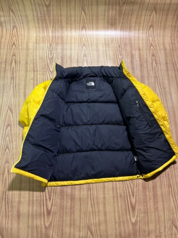 Original The NorthFace 700 Summit Series Branded Feather Lightweight Jacket