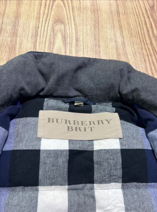 Original Burberry Sleeveless Branded Feather Lightweight Jacket