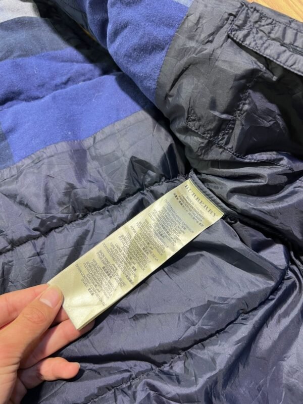 Original Burberry Sleeveless Branded Feather Lightweight Jacket