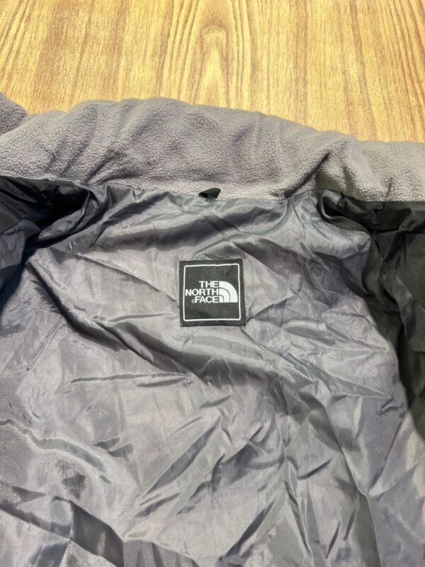 Original The NorthFace 700 Series Branded Feather Lightweight Jacket