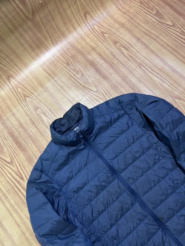 ORIGINAL UNI QLO BRANDED FEATHER LIGHTWEIGHT JACKET
