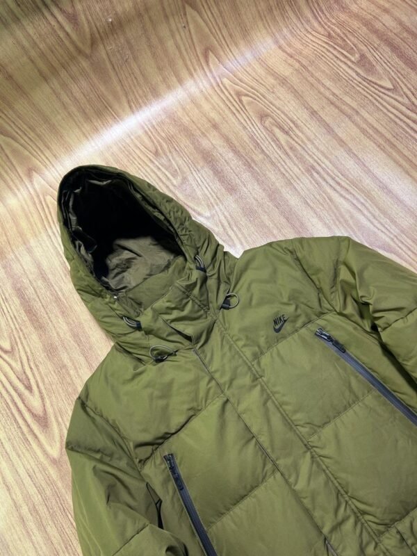 ORIGINAL NIKE BRANDED FEATHER PUFFER JACKET