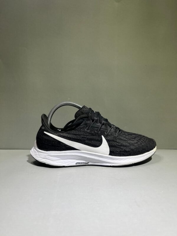 Original Nike Zoom Pegasus Branded Runners Shoes