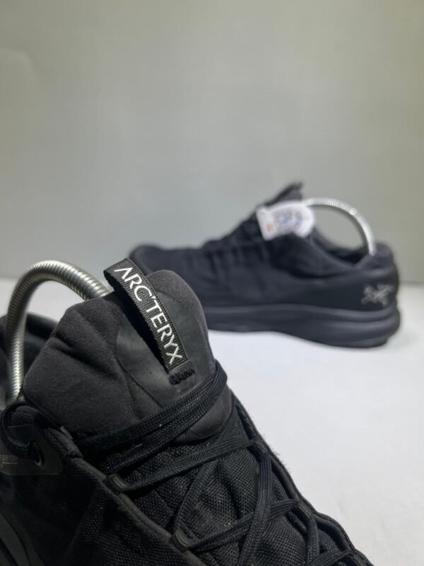 Original Arcteryx Aerios FL GTX Mens Fast and Light Hiking Trekking Branded Shoes
