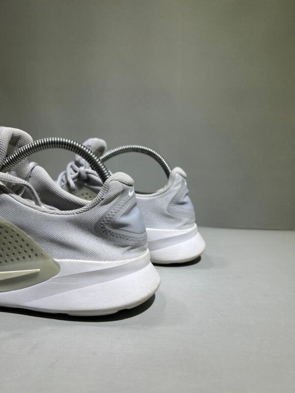 Original Nike Arrowz Wolf Grey/White Men's Branded Runners Shoes