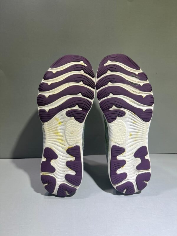 Asics Gel Nimbus 24 Branded Running Shoes