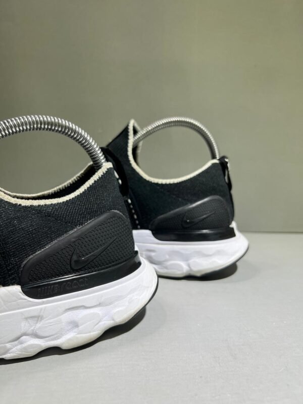 Original Nike React Phantom Run Flyknit 2 'Black Smoke Grey Branded Runners Shoes