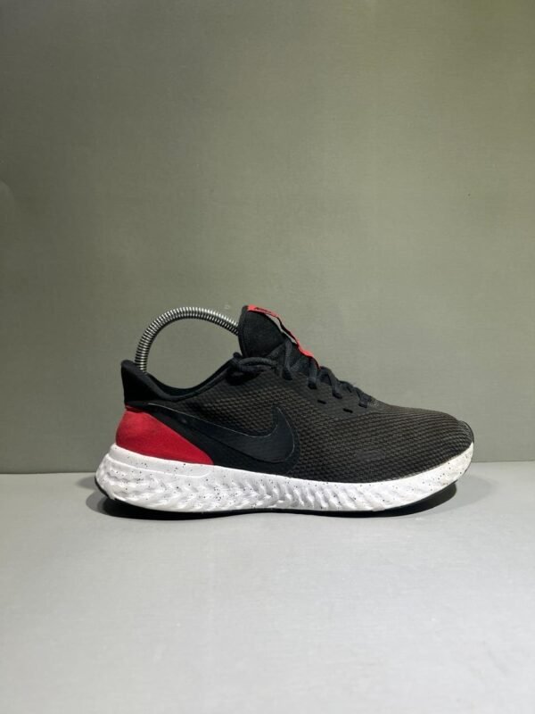 Original Nike Revolution 5 Branded Runners Shoes