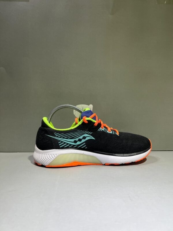 Original Saucony Branded Runner Shoes