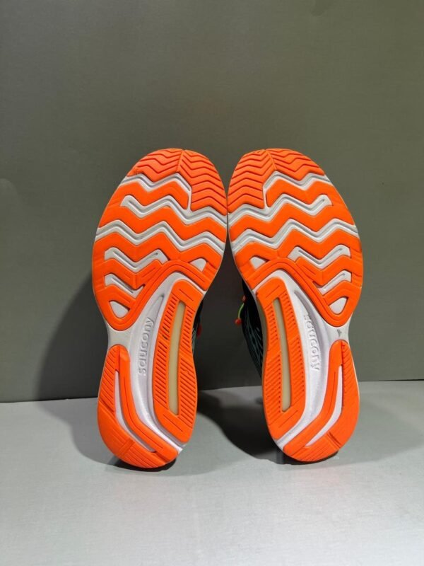 Original Saucony Branded Runner Shoes