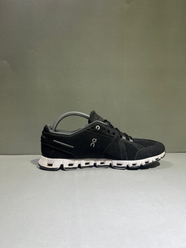 On Cloud Branded Runner Sports Shoes