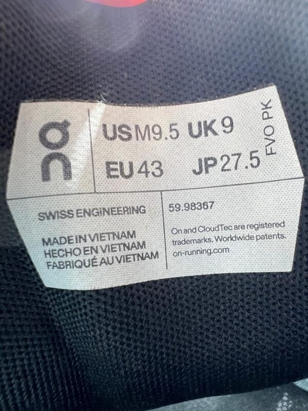 On Cloud Branded Running Shoes
