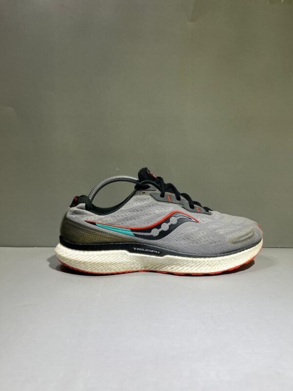 Original Saucony Branded Runners Shoes