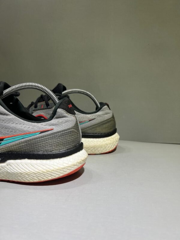 Original Saucony Branded Runners Shoes