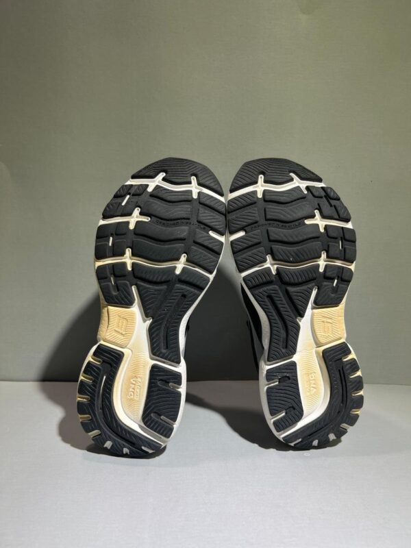 Original Brooks Ghost Branded Runners Lightweight Shoes
