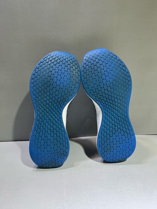 Original New Balance Roav Branded Light Weight Shoes