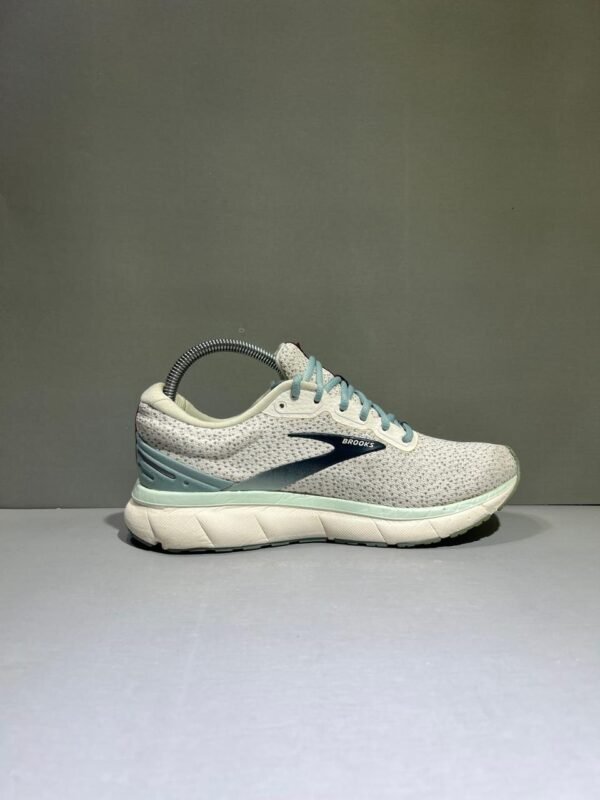 Original Brooks Branded Runners Shoes
