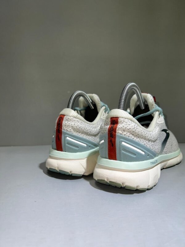 Original Brooks Branded Runners Shoes