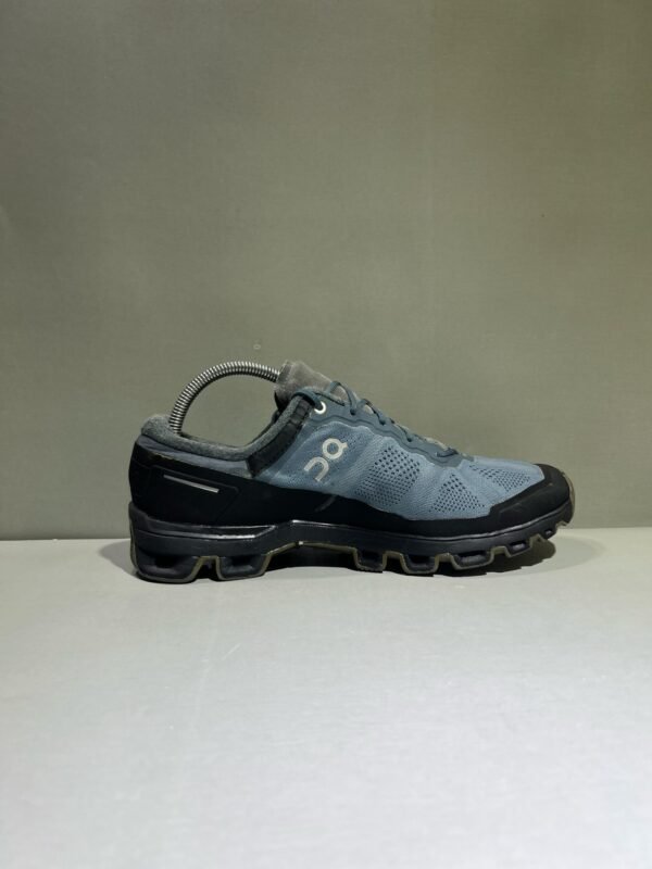 On Cloud ON MENS CLOUDVENTURE RUNNING SHOES