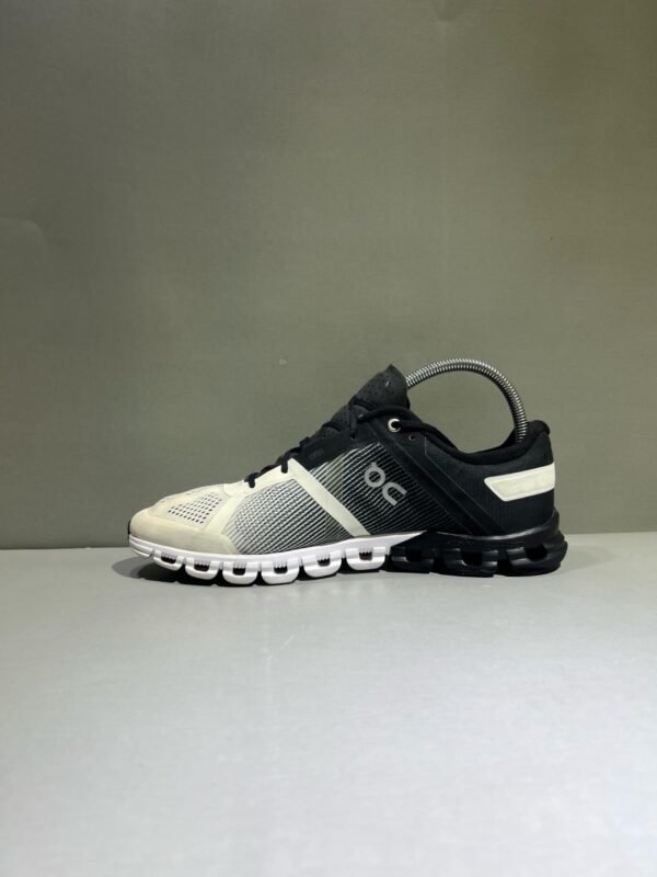 On Cloud On Running Branded Runners Shoes