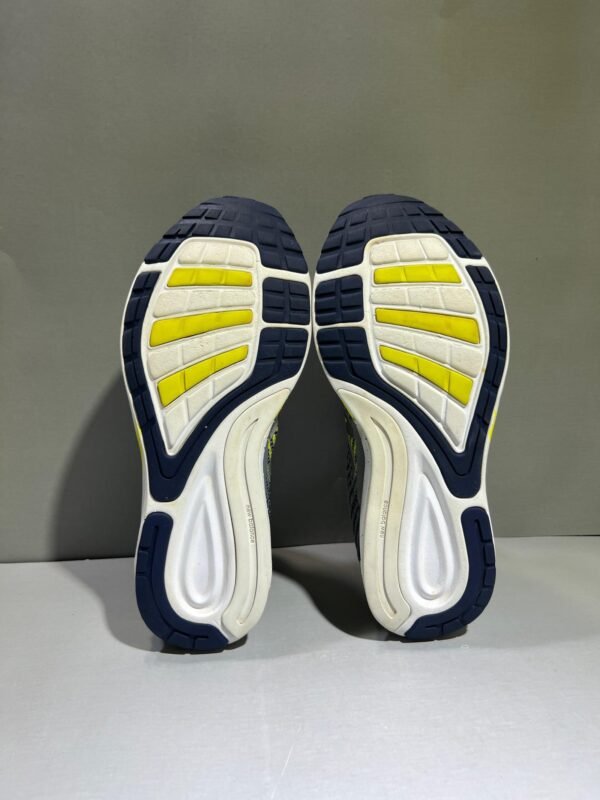 New Balance Fresh Foam 860 Branded Lightweight Shoes