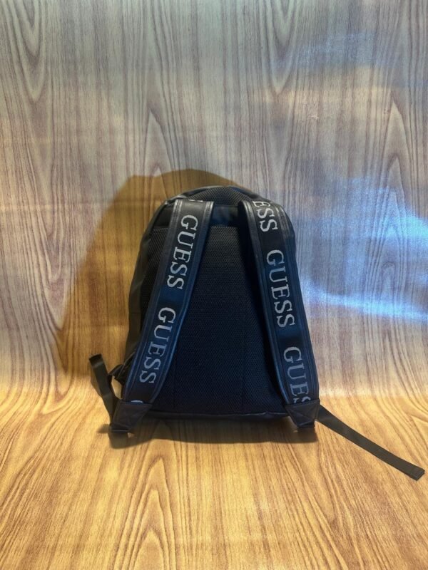 Original Guess Los Angeles Luxury Branded Leather Backpack