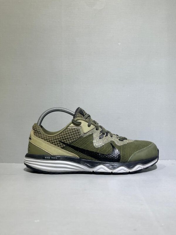 Original Nike Trial Runners Branded Shoes