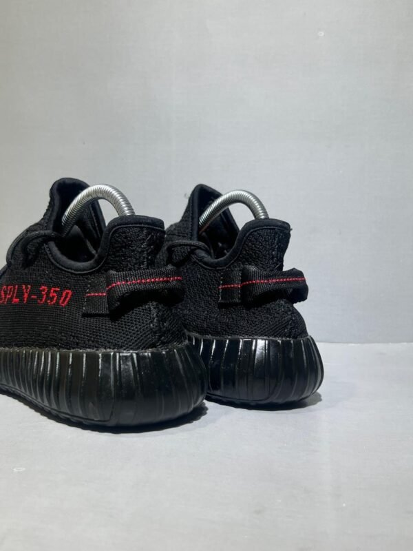 Original Adidas Yeezy Branded Sneaker Soft and Comfortable Shoes