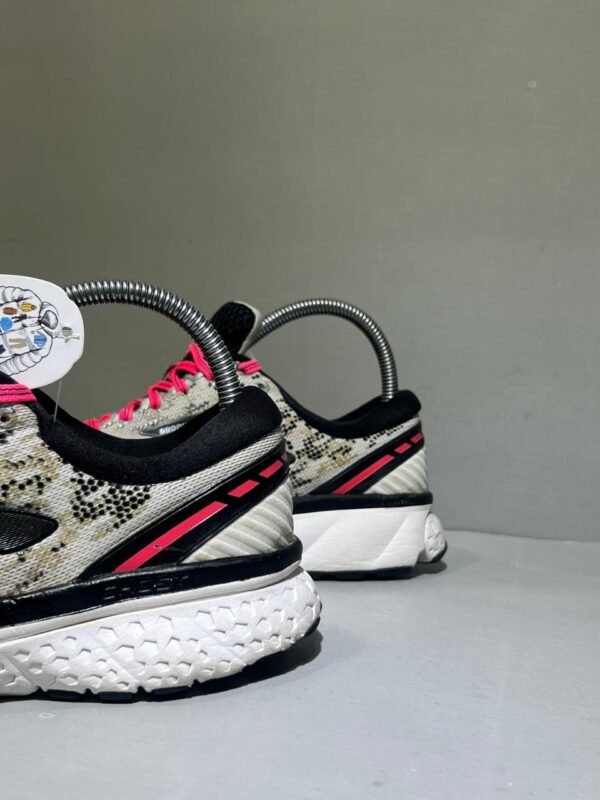 Original Brooks Ghost Series Branded Runners Shoes
