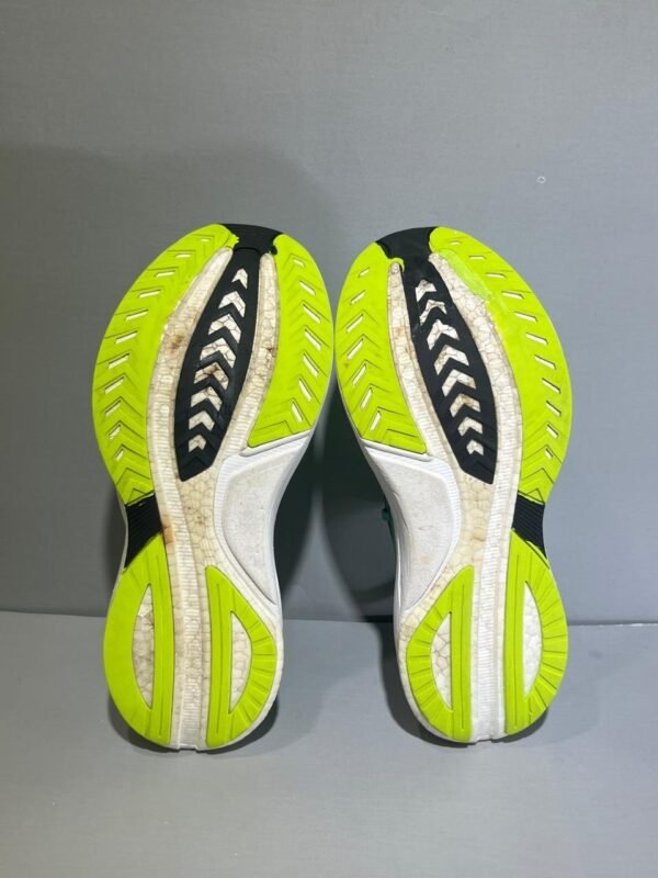 Original Saucony Lightweight Ultra Comfortable Branded Runners Shoes
