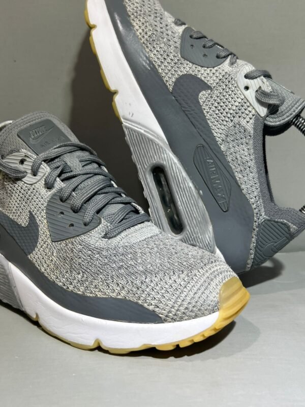 Original Nike Air MAX Branded Sneakers Shoes