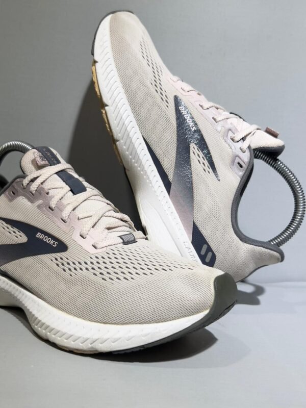 Original Brooks Ghost Branded Runners Lightweight Shoes