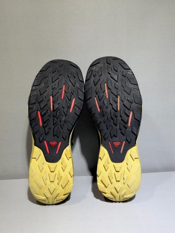ORIGINAL SALOMON OUTPULSE TRAIL/HIKING BRANDED SHOES
