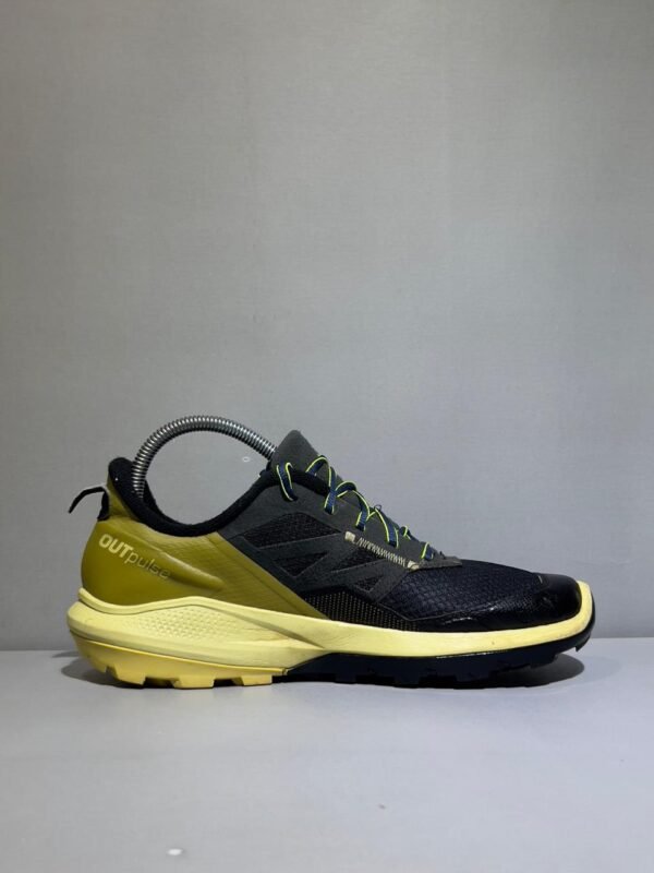 ORIGINAL SALOMON OUTPULSE TRAIL/HIKING BRANDED SHOES
