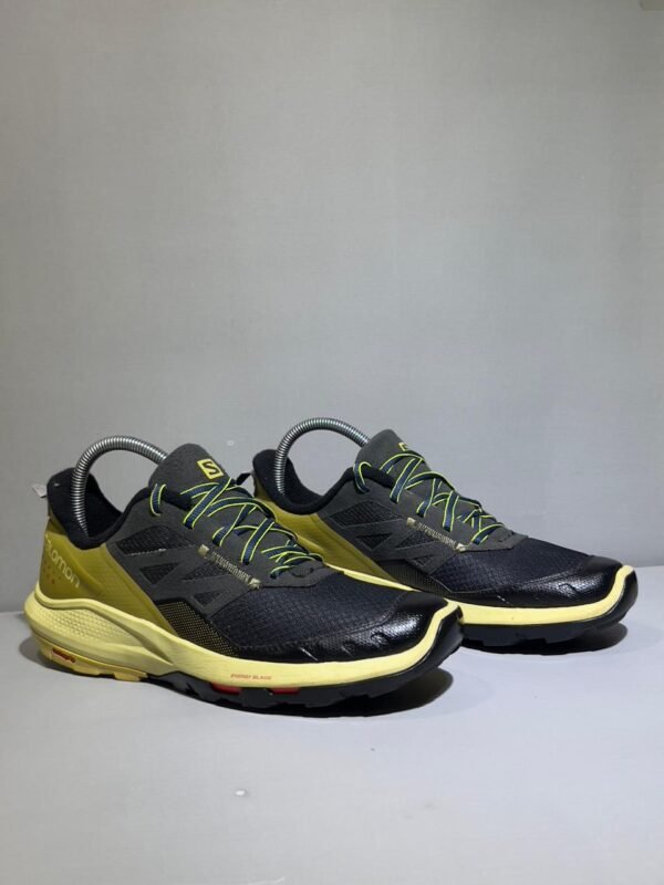ORIGINAL SALOMON OUTPULSE TRAIL/HIKING BRANDED SHOES