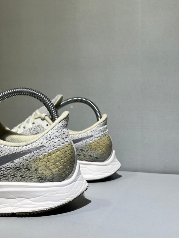 ORIGINAL NIKE AIR ZOOM PEAGASUS 35 RUNNING BRANDED SHOES