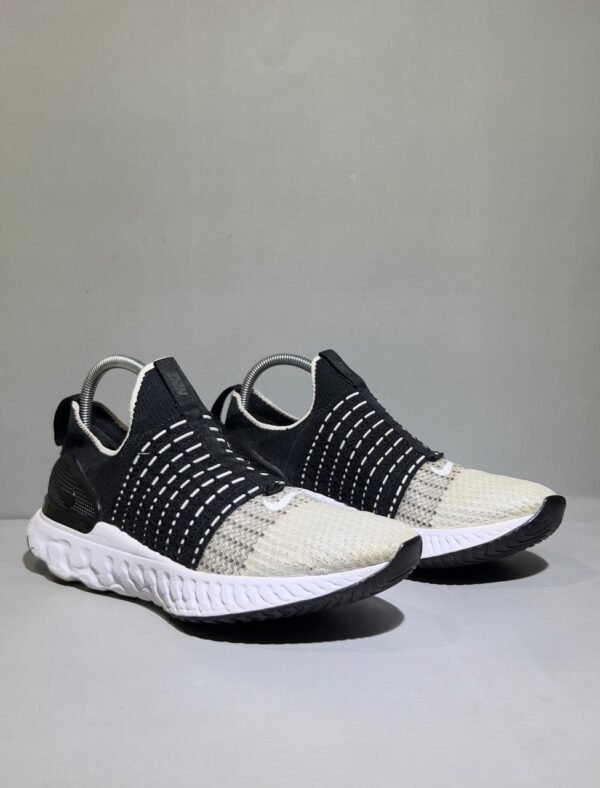 Original Nike React Infinity No Laces Imported Lighweight Comfortable Shoes