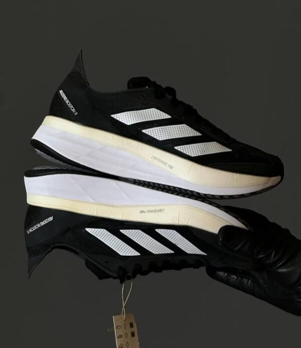 Original Adidas Adizero Boston 11 2022 Model Lightweight 300 Meter Running Shoes