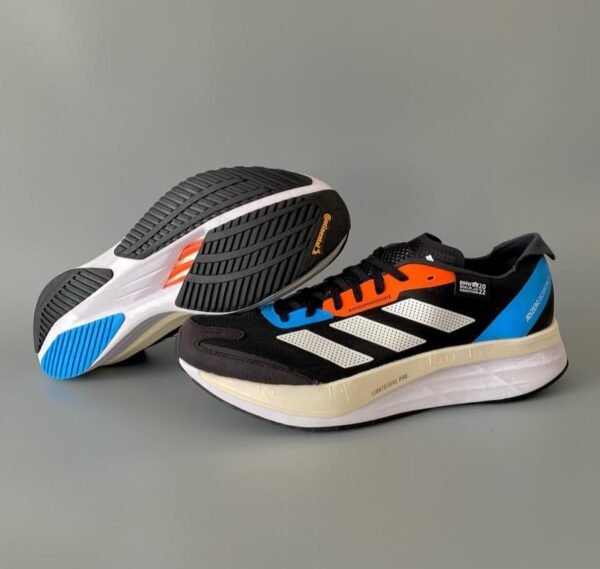 Original Adidas Adizero Boston 11 2022 Model Lightweight 300 Meter Running Shoes