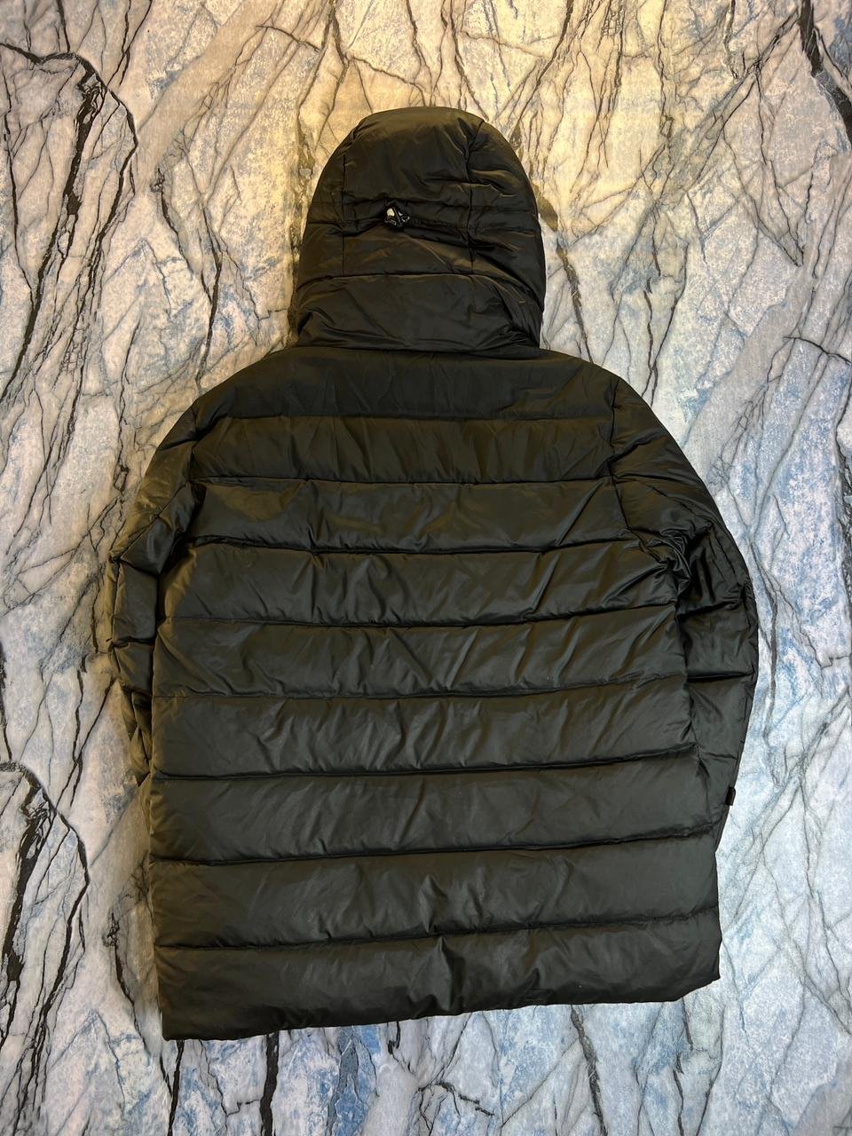 ORIGINAL MONCLER LIGHTWEIGHT BRANDED PUFFER LUXURY JACKET