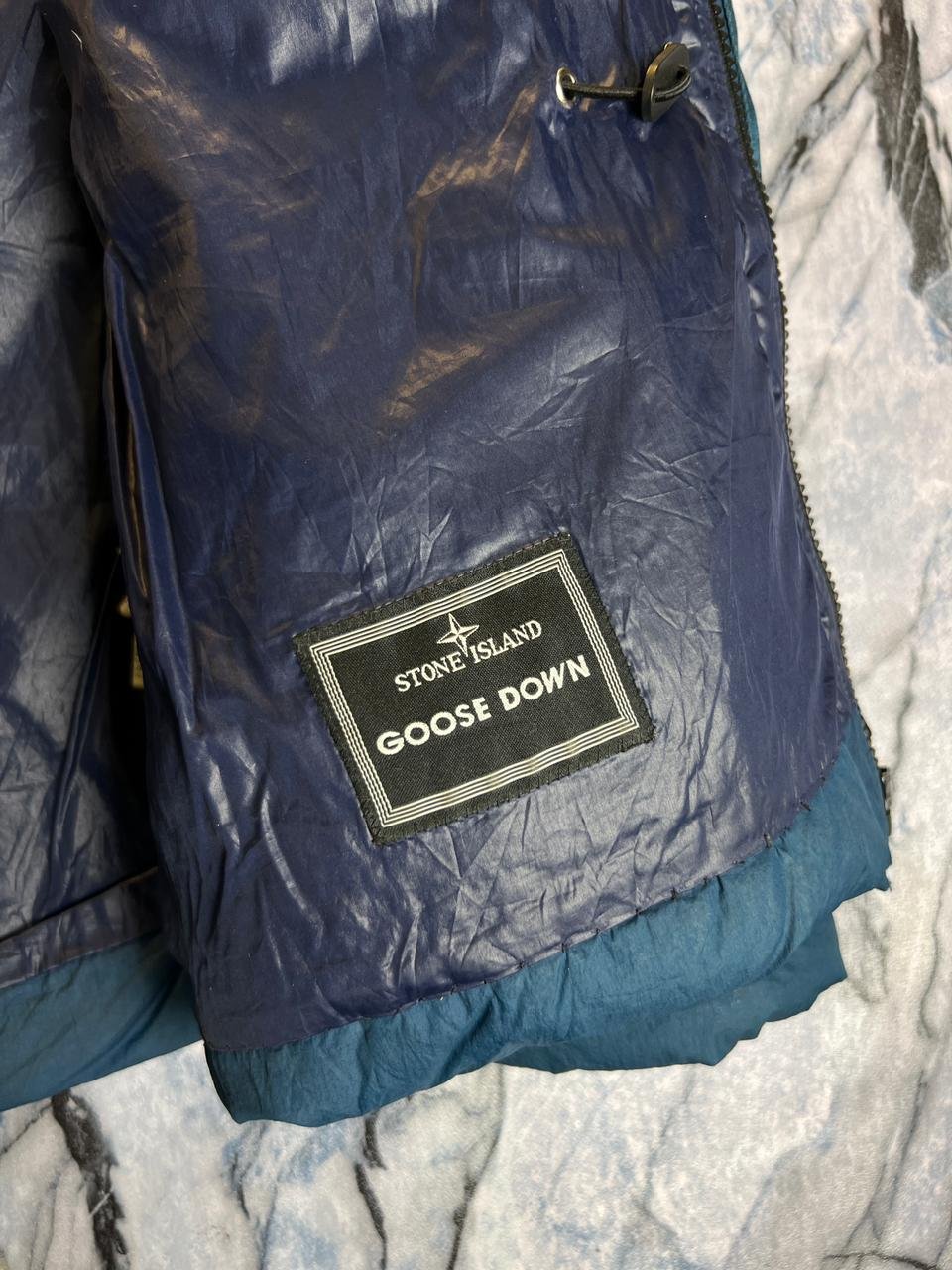 ORIGINAL STONE ISLAND LUXURY BRAND LIGHT WEIGHT BRANDED PUFFER RARE JACKET