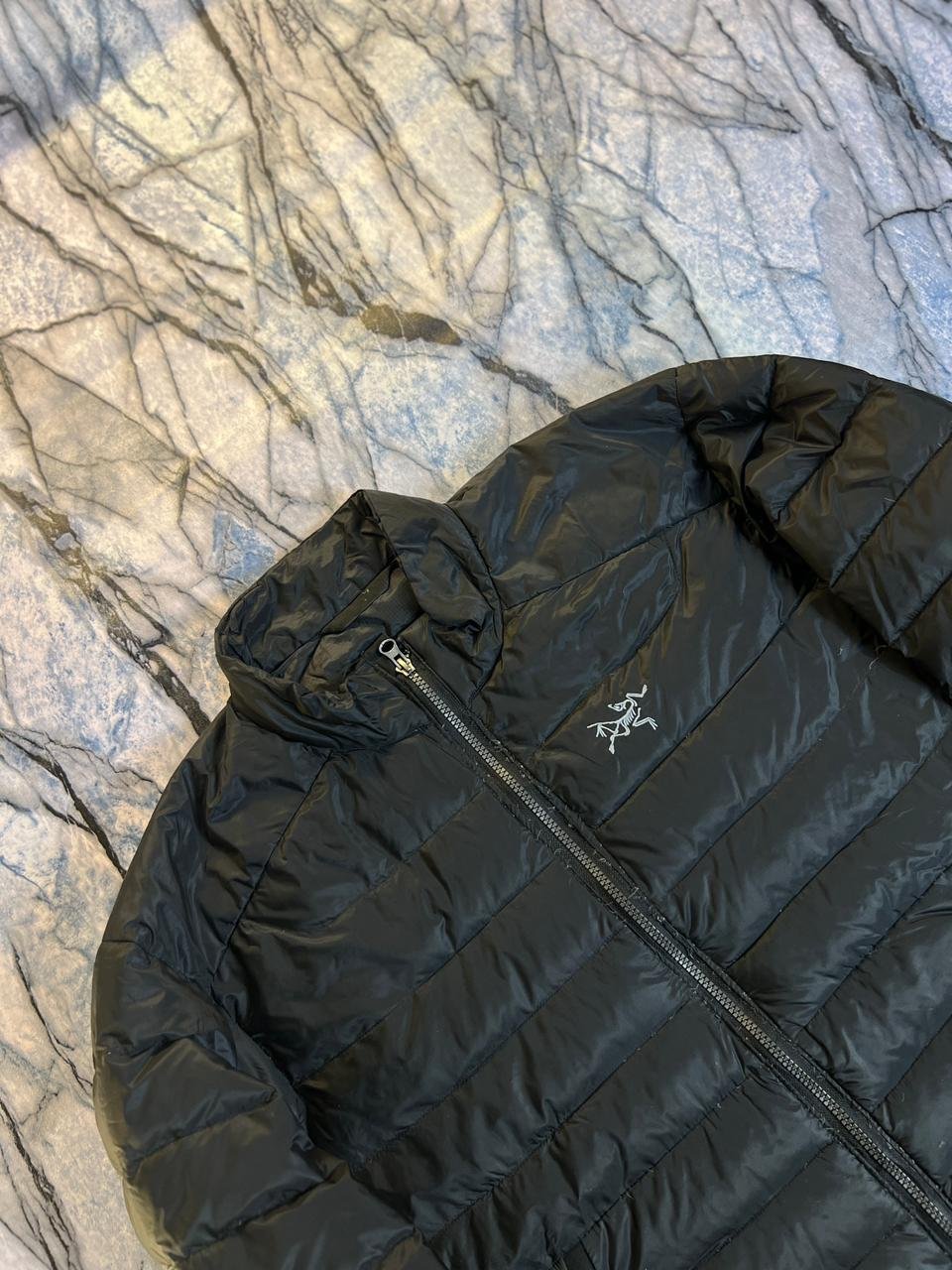 ORIGINAL ARC'TYREX LIGHTWEIGHT BRANDED PUFFER JACKET