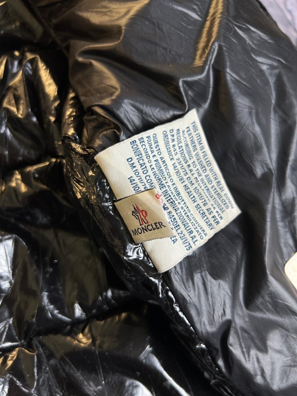 LUXURY BRAND MONCLER LIGHTWEIGHT BRANDED PUFFER JACKET