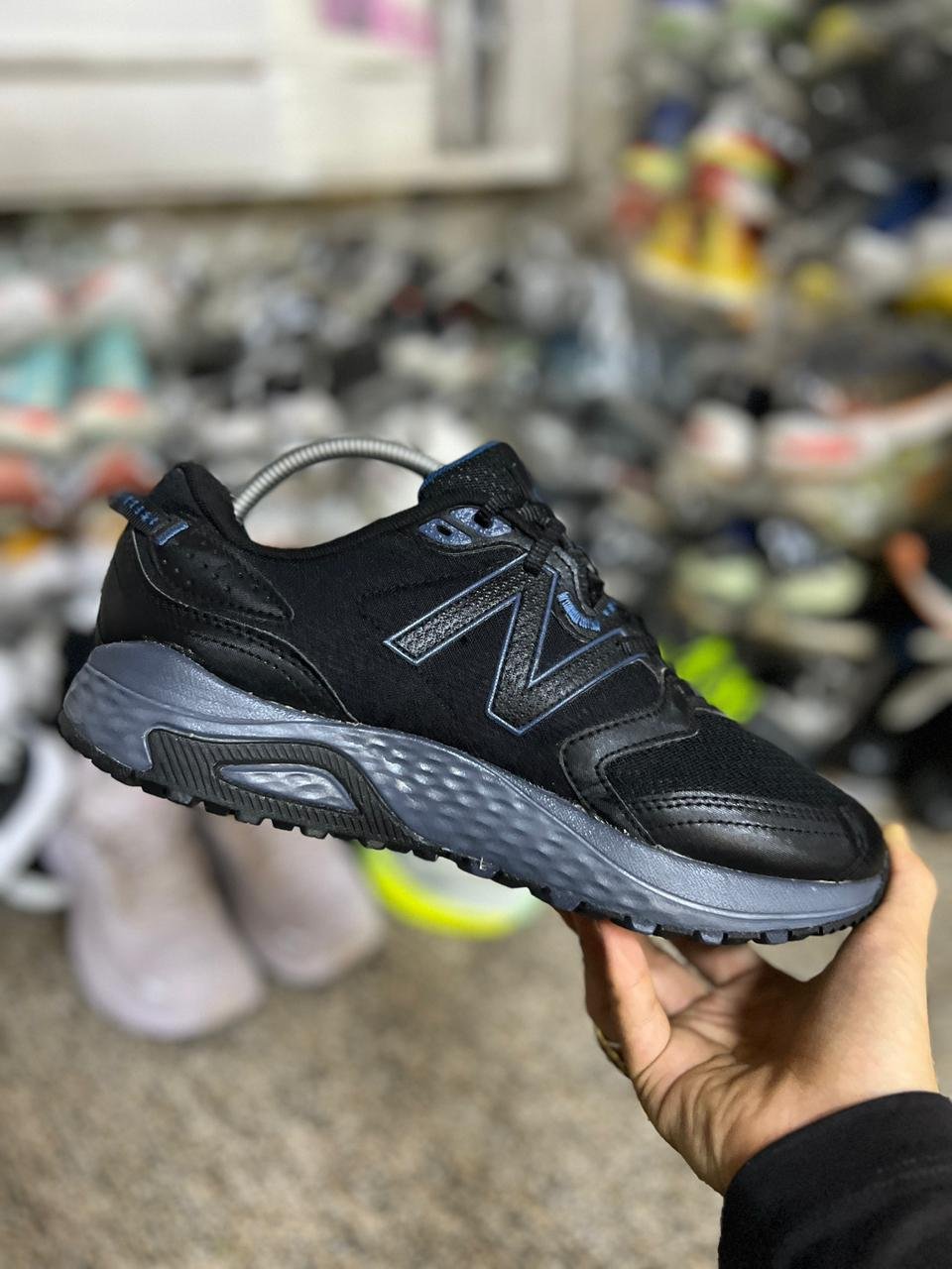 ORIGINAL NEW BALANCE FRESH FOAM BRANDED SHOES